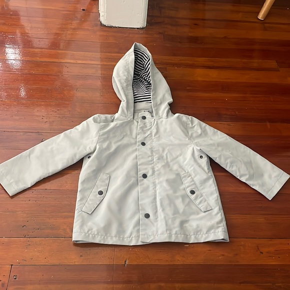 Zara Other - Zara Raincoat